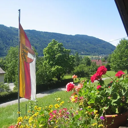 Wolf 3* ستيندورف ام أوسياخ