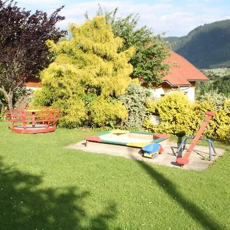 بيت ضيافة Wolf